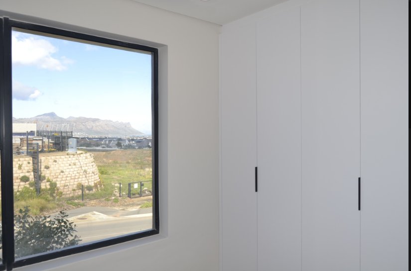 To Let 3 Bedroom Property for Rent in Mzuri Estate Western Cape